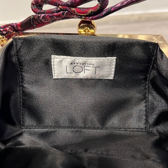 Ann Taylor Mini Purse - Picture 5 of 7